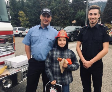 Sicamous fire dept at Parkview